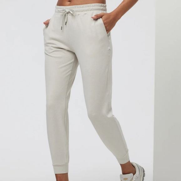 Vuori Pants - Vuori Women's DreamKnit™ Joggers - Ecru Heather - XS